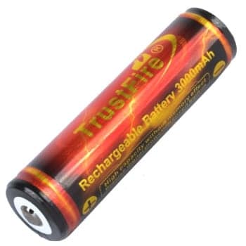 Аккумулятор литиевый Li-Ion 18650 TrustFire 3.7V (3000mAh), защищенный