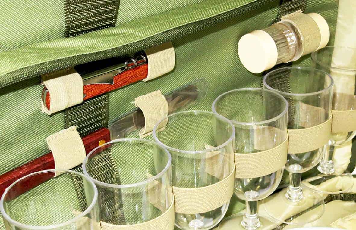 kak-vyglyadit-nabor-dlya-piknika-ranger-remper-lyuks-nv6-520-1