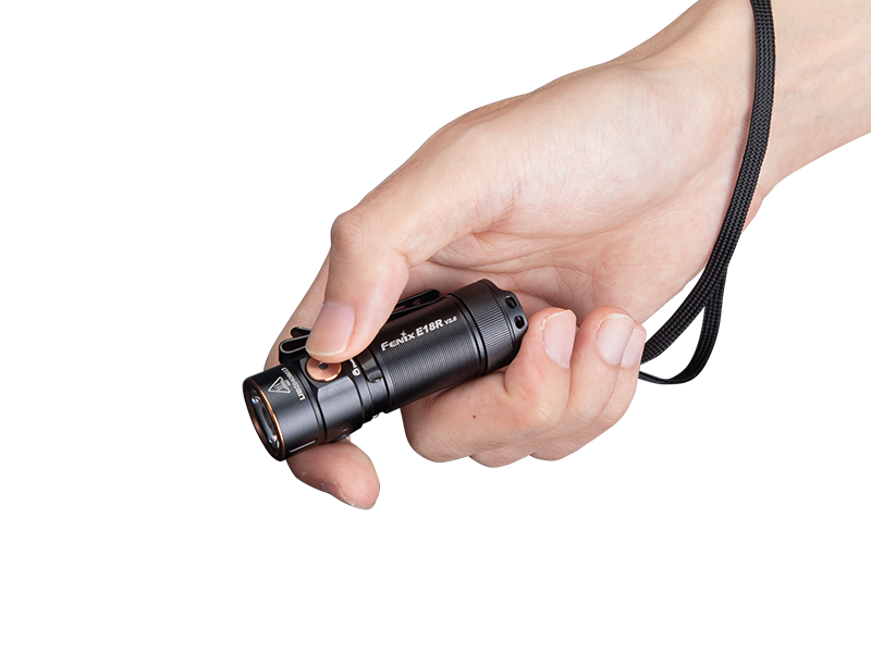Фонарь ручной Fenix E18R V2.0-1